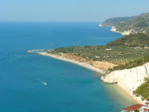 Camping Fontana delle Rose Mattinata